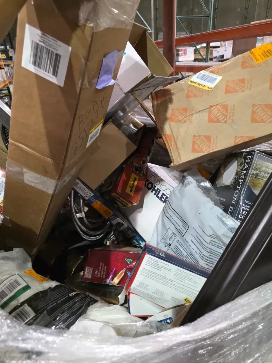 Mixed Home Improvement Pallet - Fans, Fixtures & Tools - image 2