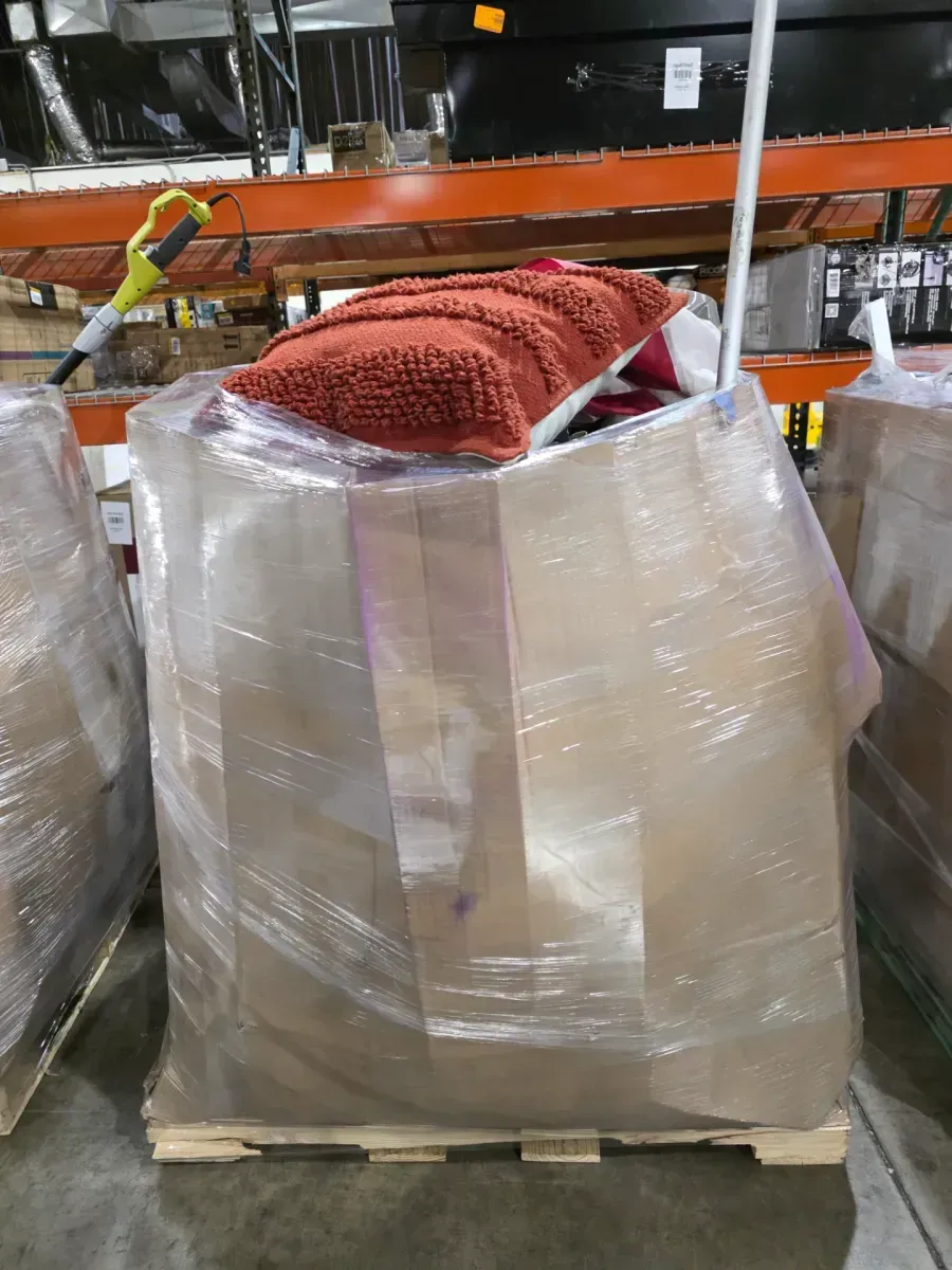 Mixed Home Goods & Decor Pallet - image 1