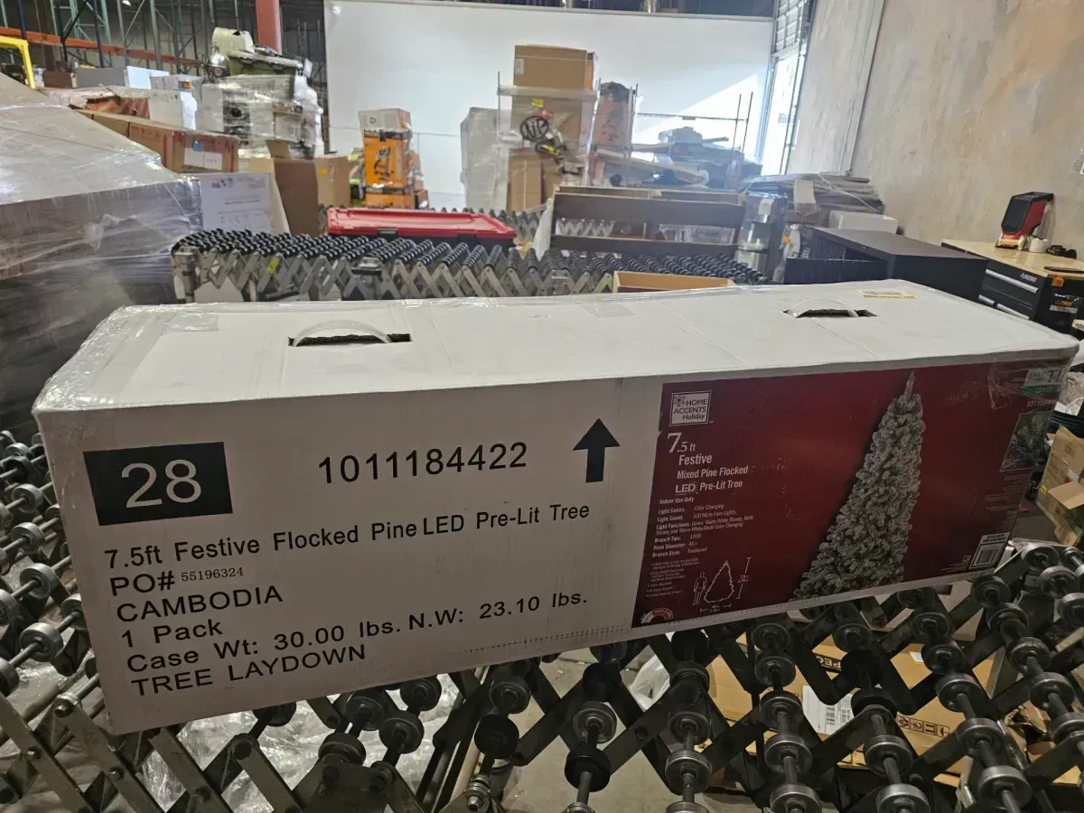 7.5 ft. Pre-Lit LED Premium Snow Flocked Snow Hinged Artificial Christmas Tree with 450 Lights - image 2