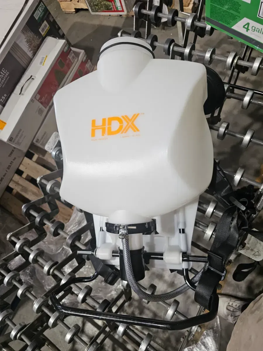 HDX 4G Backpack Sprayer - image 4