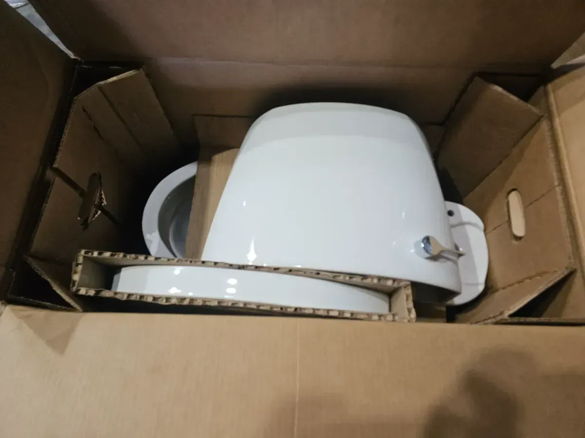 Purewash M300 Non-Electric Bidet Seat for Elongated Toilets in White with Chrome Handles - image 3