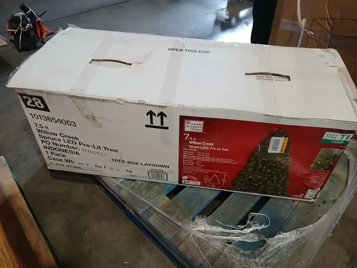 7.5 ft. Pre-Lit Artificial Christmas Tree with 750 LED Lights, 32 Light Modes, Remote Control, and Timer Function - image 2