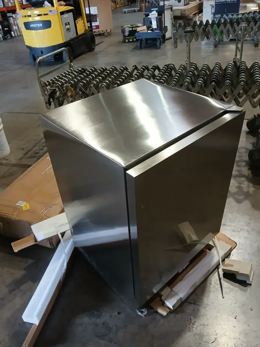 4.9 cu. ft. Built-In Outdoor Refrigerator Built-in Drink Fridge 210-Cans in Stainless Steel - image 2