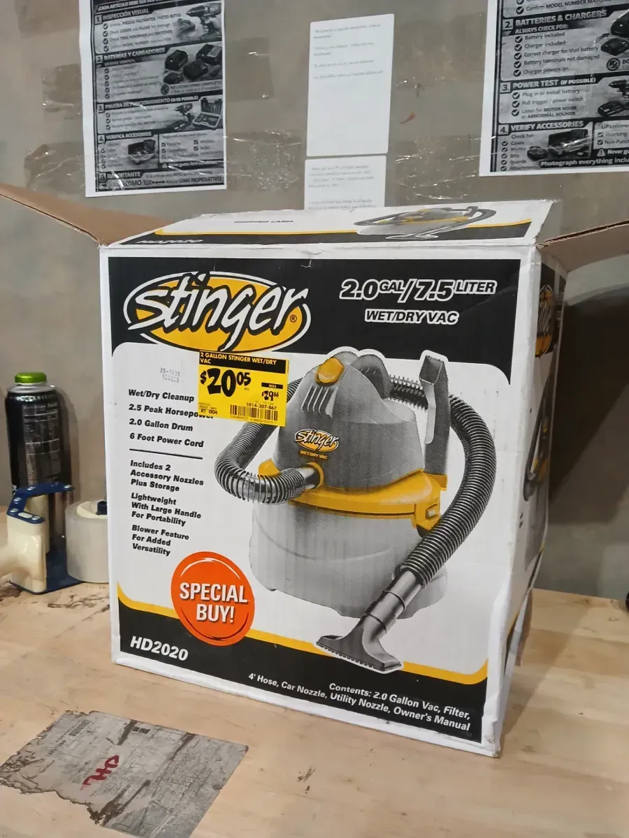Stinger 2 Gal. 2.5 Peak HP Small Shop Vacuum Wet Dry Vac with Filter Bag, Hose, Utility Nozzle and Car Nozzle Attachments - image 3