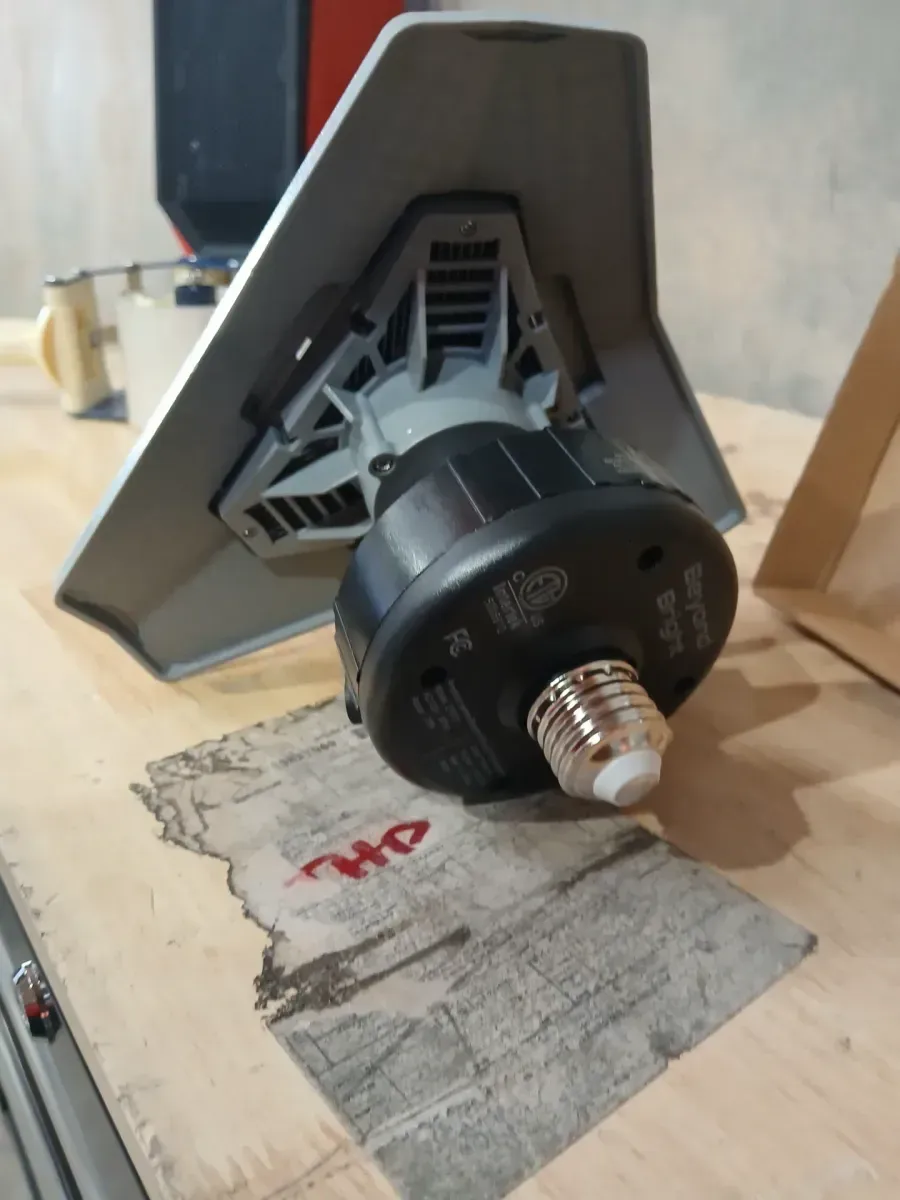 25-Watt LED Lamp Light Bulbs 6500K 3700-Lumens with Built-In Bluetooth Speaker - image 4