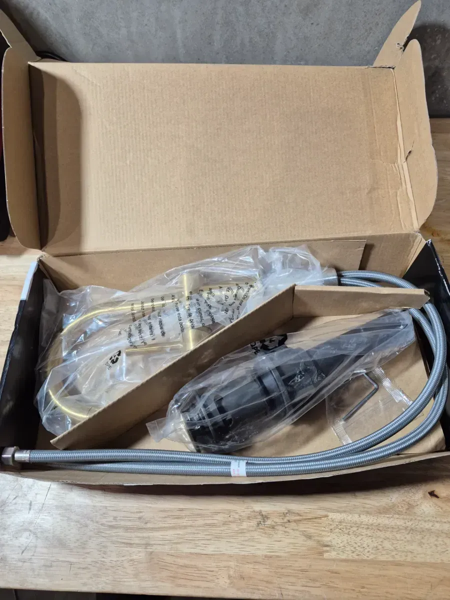 Dorind Single-Handle Single Hole High-Arc Bathroom Faucet In Brushed Gold - image 2