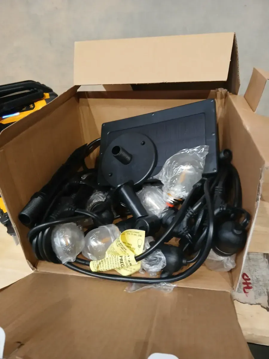 10-Light 20 ft. Outdoor Solar LED Edison Bulb String Light - image 5