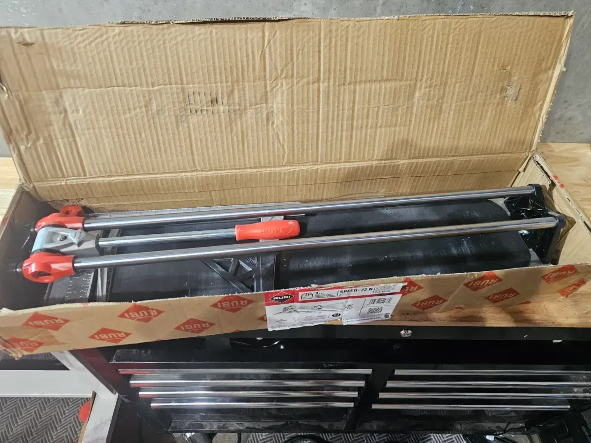 Rubi Speed 72 N 28 in. Tile Cutter with Tungsten Carbide Blade and Replacement Blade - image 5