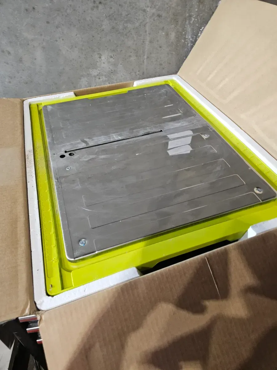 RYOBI 4.8 -Amps 7 in. Blade Corded Tabletop Wet Tile Saw - image 3