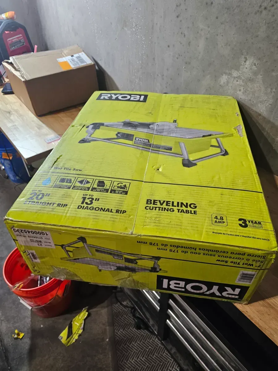 RYOBI 4.8 -Amps 7 in. Blade Corded Tabletop Wet Tile Saw - image 4