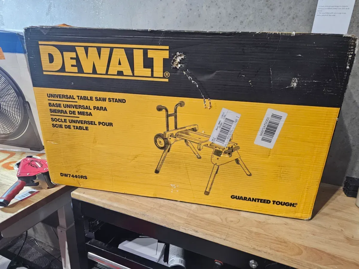 33 lbs. Heavy Duty Rolling Table Saw Stand with Quick-Connect Stand Brackets with 200lbs. Capacity - image 4