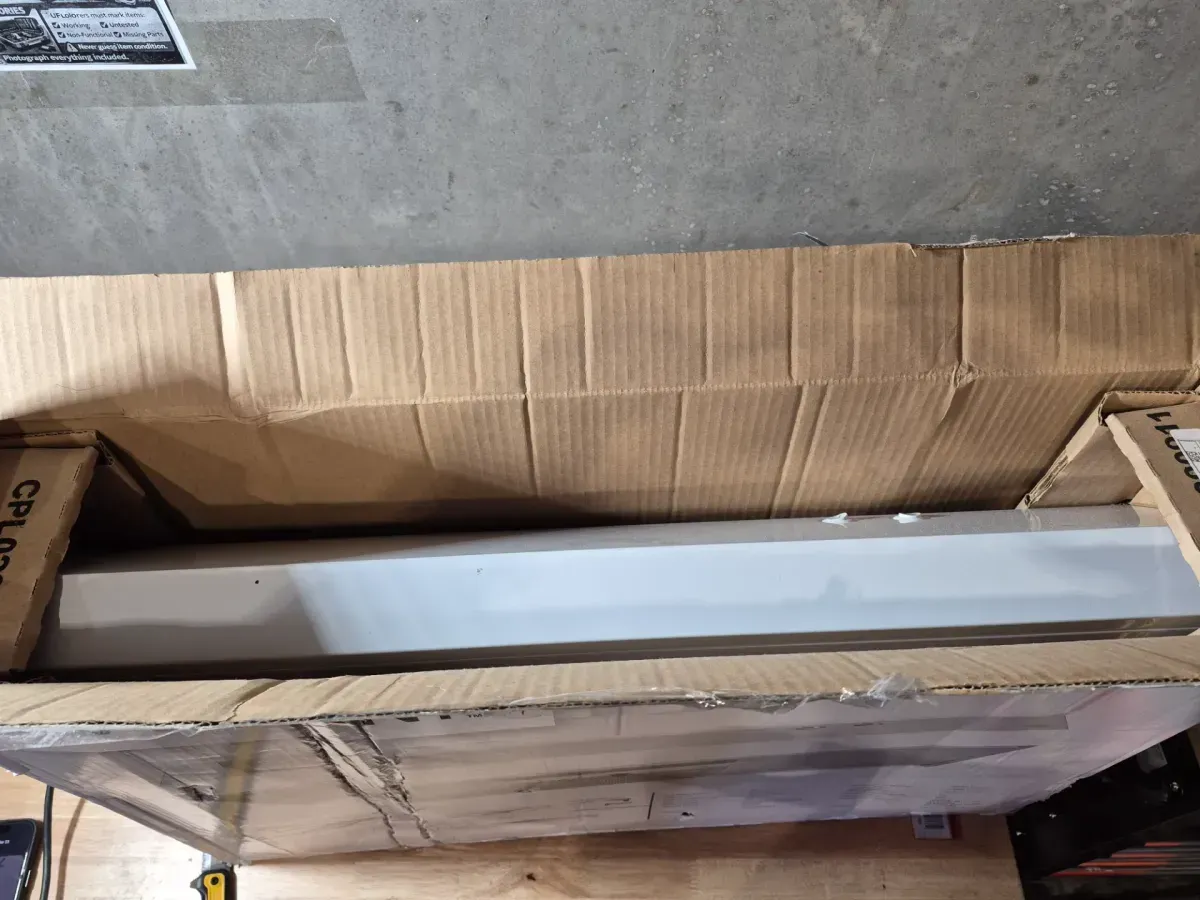 Arno 30 in. 240 CFM Convertible Under Cabinet Range Hood in White with Lighting and Charcoal Filter - image 2