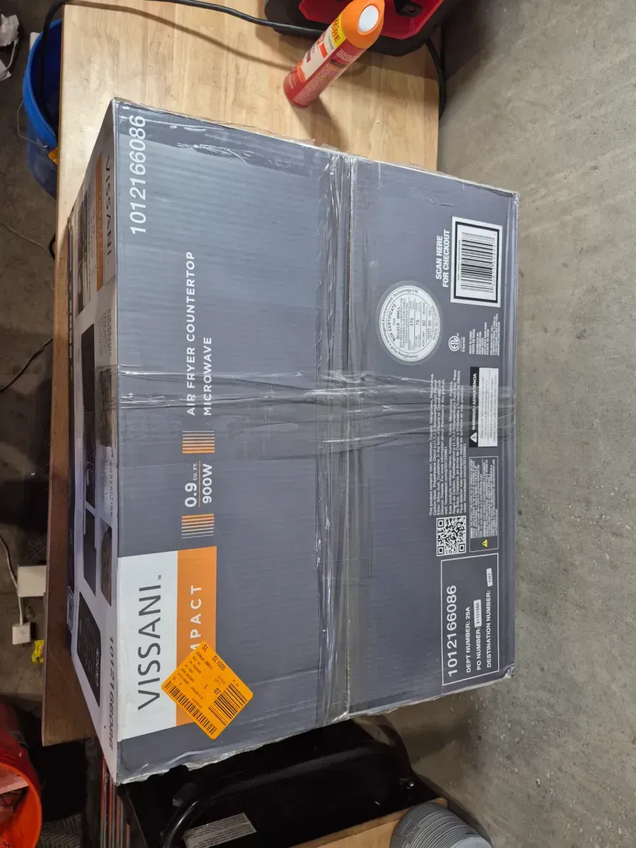 19 in. 0.9 cu. ft. 900-Watt Countertop Microwave Oven in Stainless Steel with Convection and Air Fry - image 3