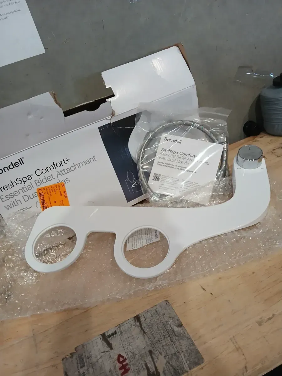 Brondell FreshSpa Comfort+ Ambient Temperature Non-Electric Bidet Attachment in White - image 3