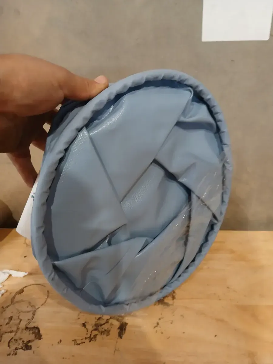 Waterproof Gardening Bucket Bag - image 3