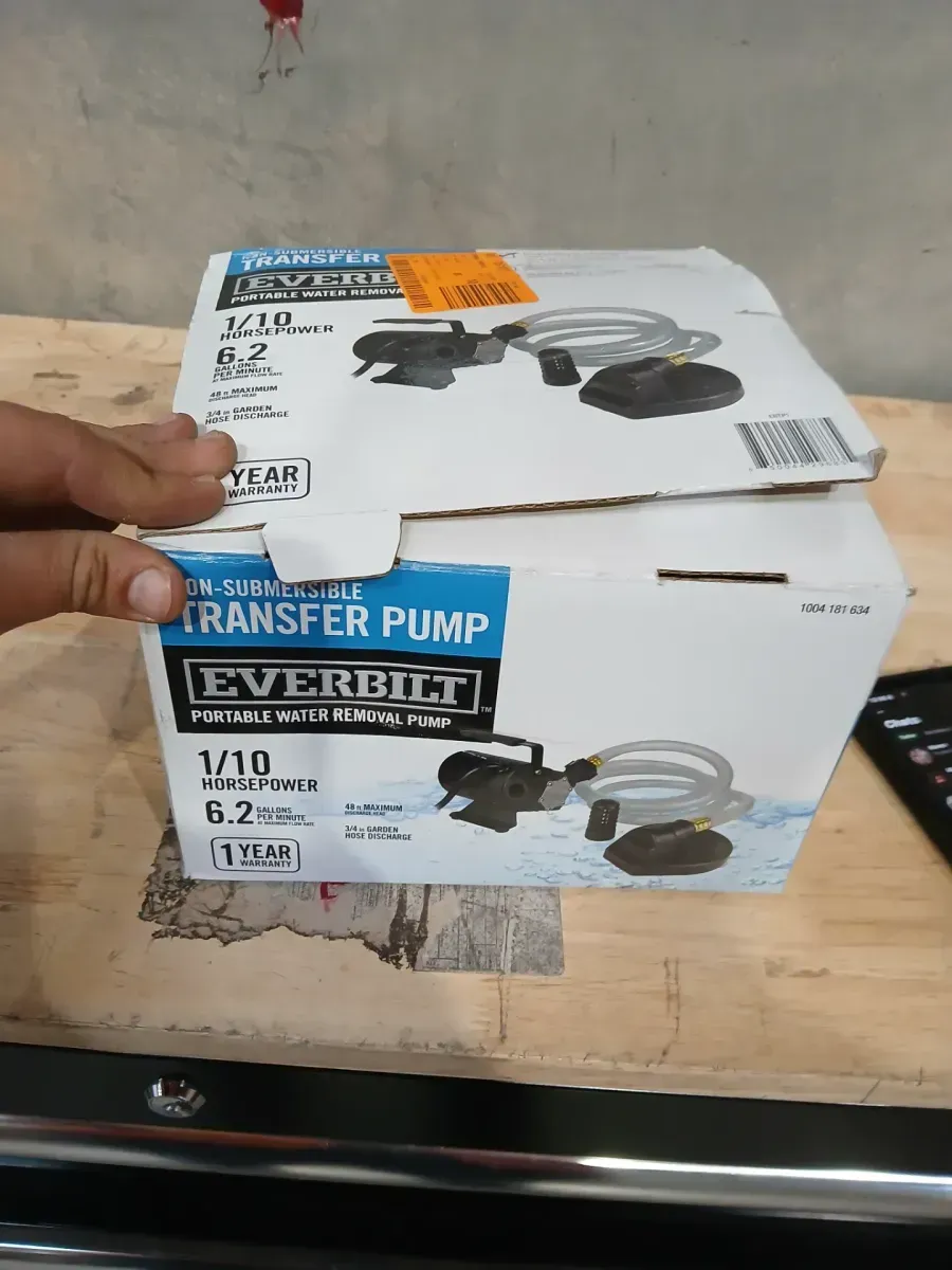 1/10 HP Non-Submersible Self-Priming Transfer Pump - image 2