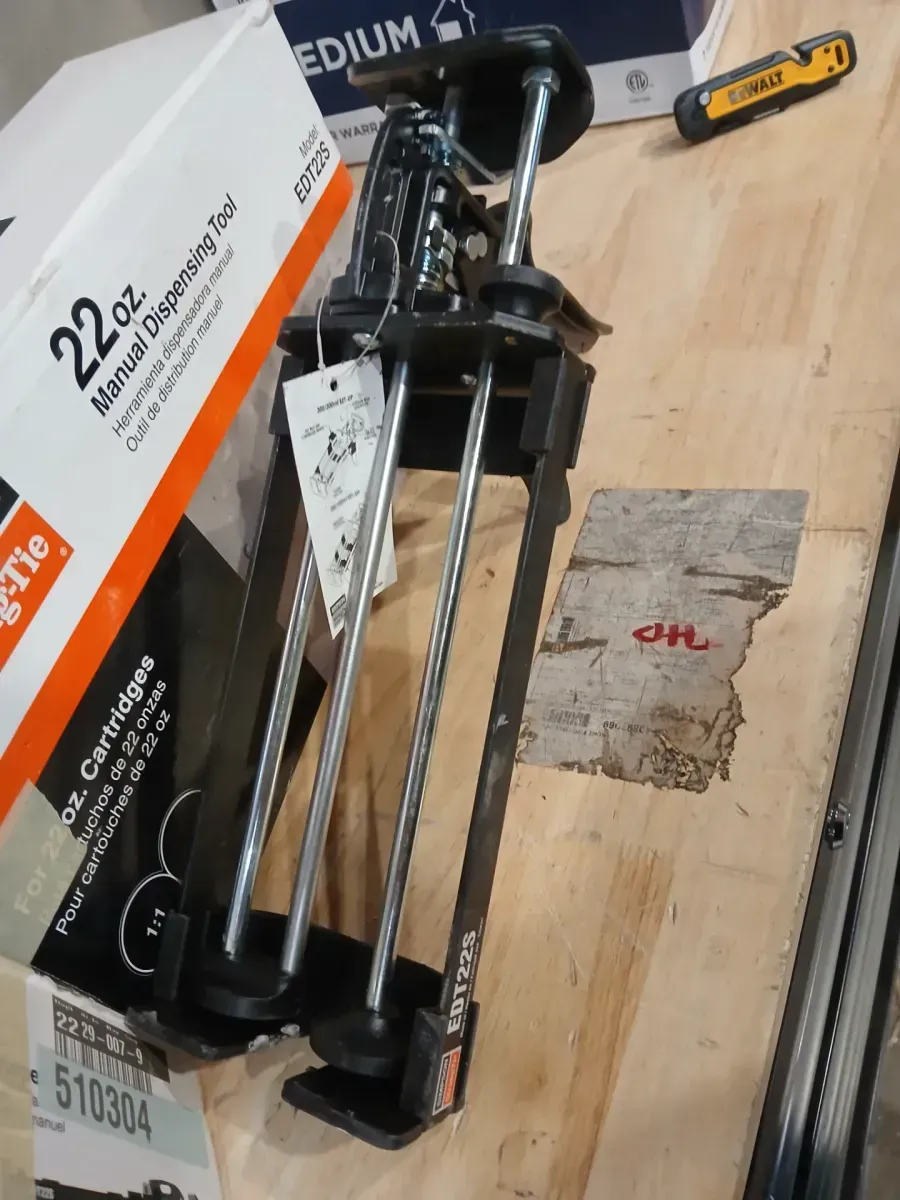 EDT22S Steel Dispensing Tool for 22 oz. Adhesive Cartridges - image 4