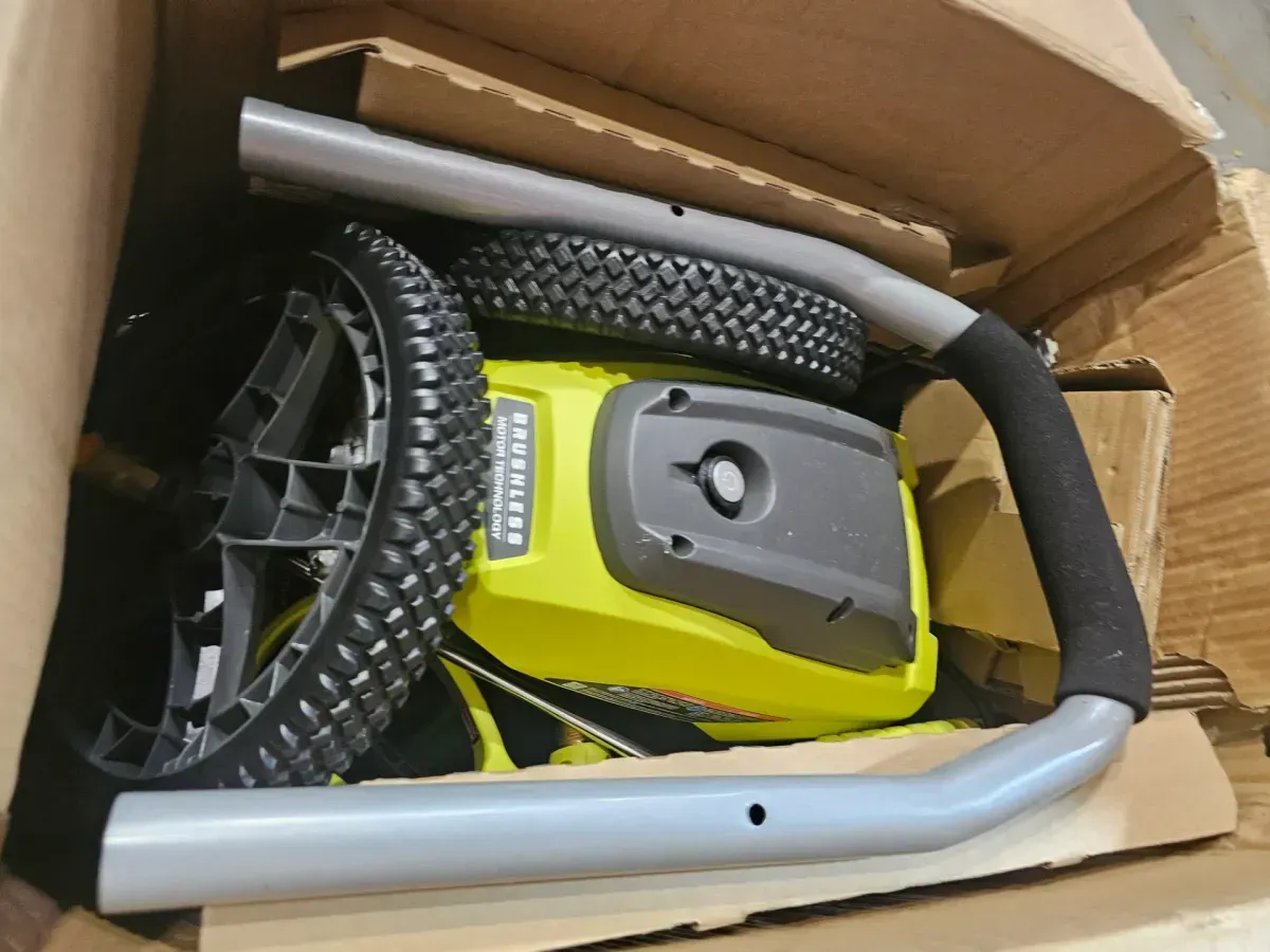 RYOBI 2500 PSI 1.2 GPM High Performance Cold Water Electric Pressure Washer - image 3