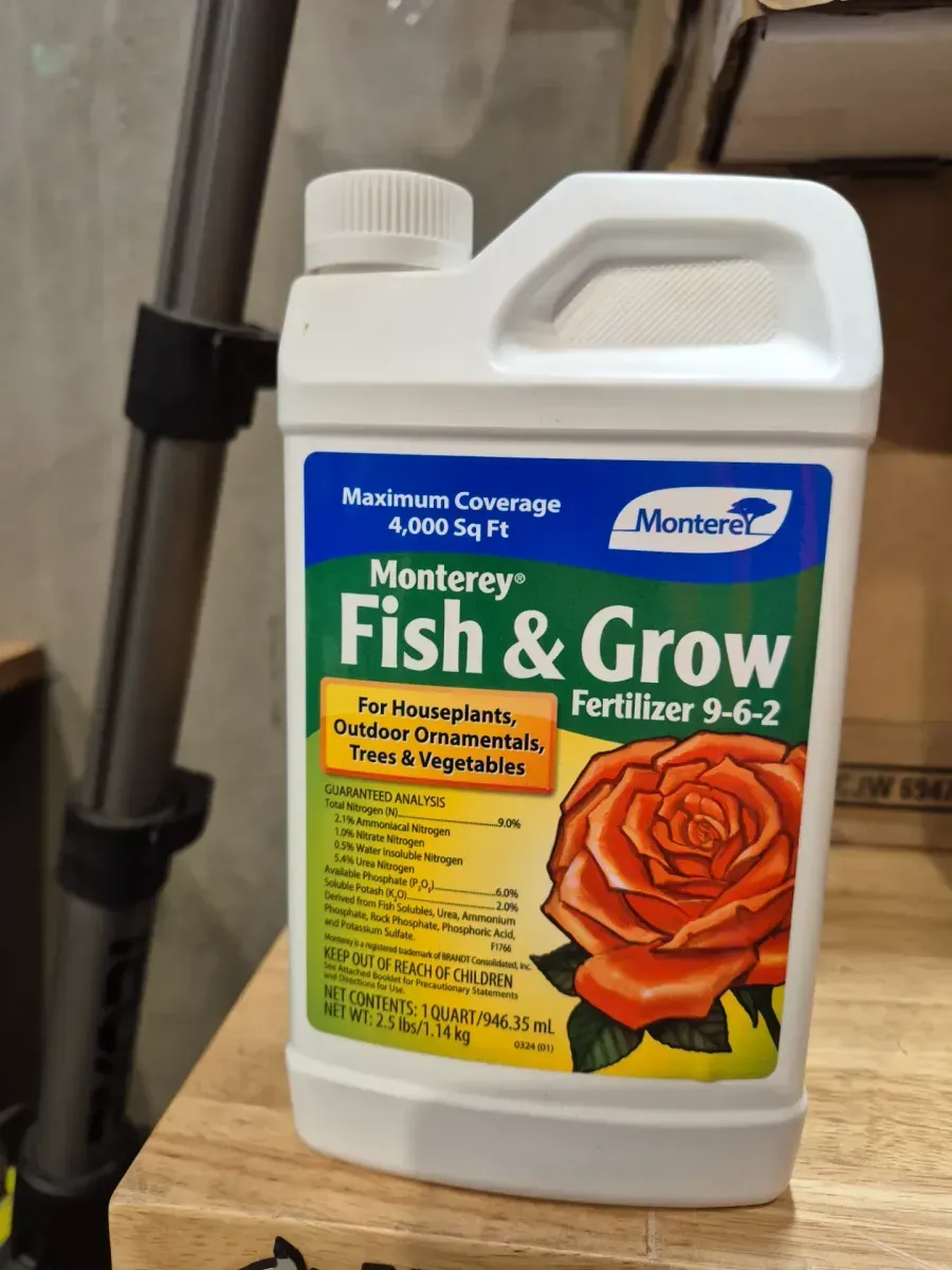 12x1 quart Fertilizer  - image 3