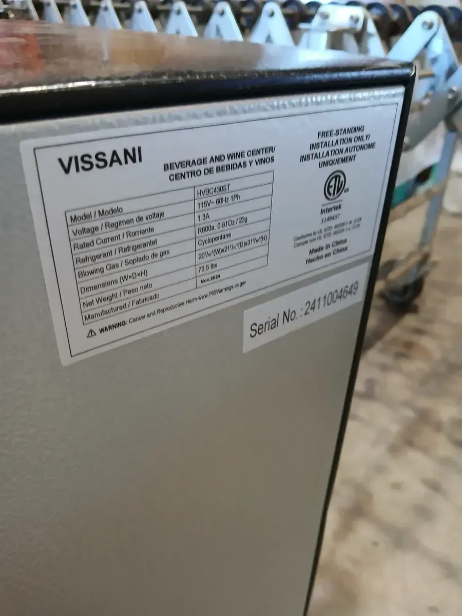 ***The outer glass is broken.*** 4.3 Cu. ft. Wine and Beverage Cooler in Stainless Steel - image 5