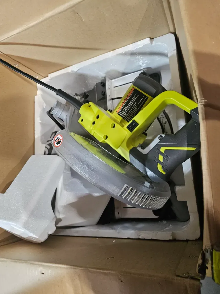 RYOBI 14 Amp Corded 10 in. Compound Miter Saw with LED Cutline Indicator - image 4