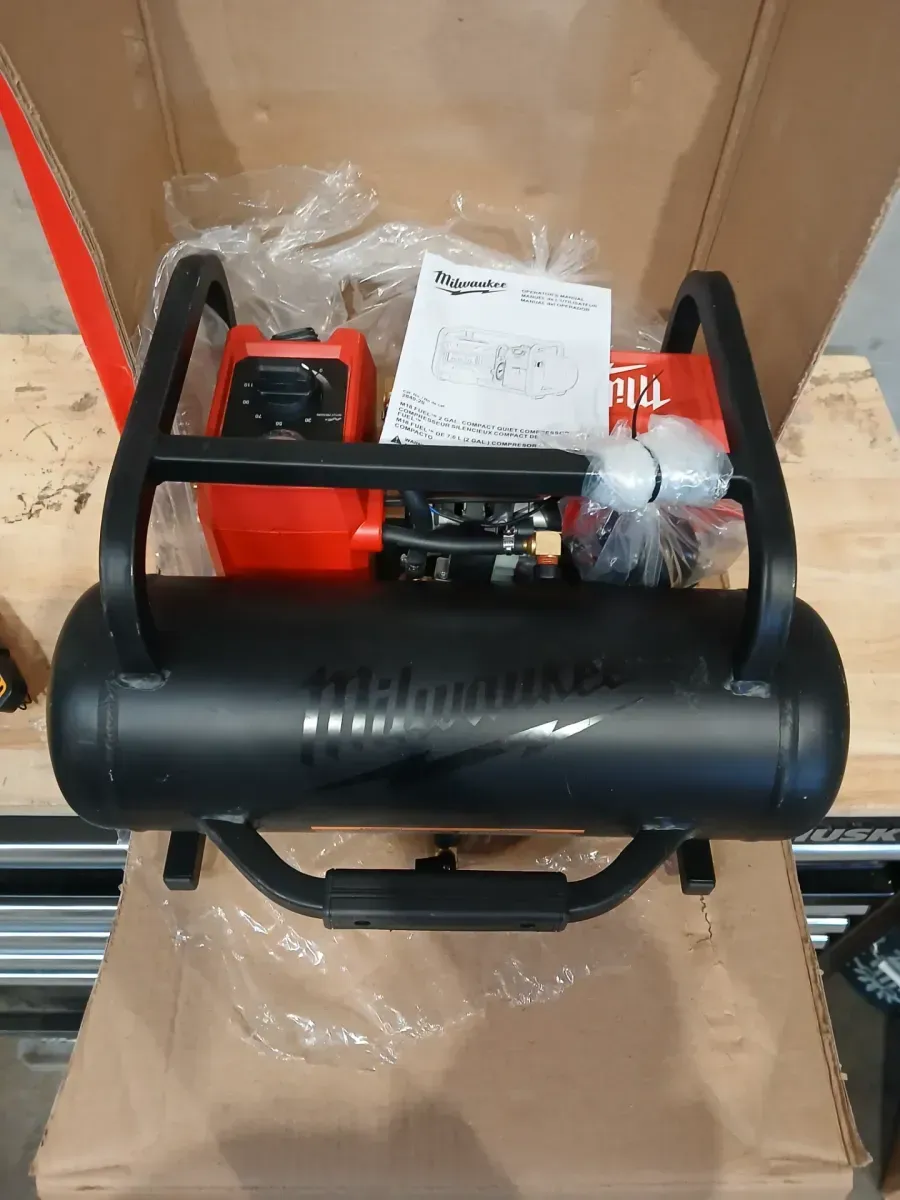 M18 FUEL 18-Volt Lithium-Ion Brushless Cordless 2 Gal. Electric Compact Quiet Compressor (Tool-Only) - image 5