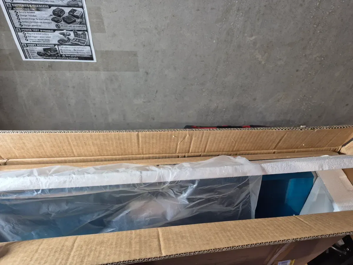 36 in. 280 CFM Under Cabinet Range Hood Stainless Steel Vent Hood with Rocker Button Control, 2-Speeds Fan, LED Light - image 4