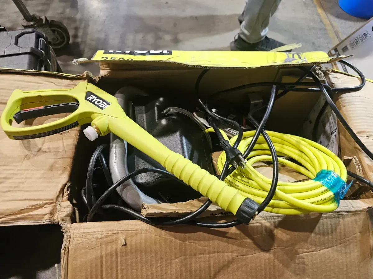 RYOBI 2500 PSI 1.2 GPM High Performance Cold Water Electric Pressure Washer - image 3