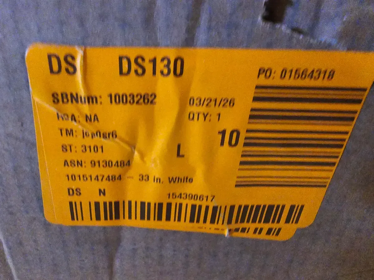 33 in. White Farmhouse Kitchen Sink Workstation Flat Apron Front Fireclay Single Bowl Large Capacity Sinks - image 5