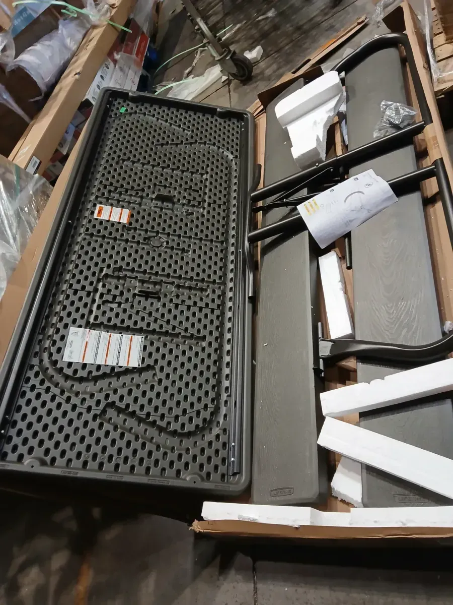 6 ft. Hunter Green Folding Picnic Table - image 6