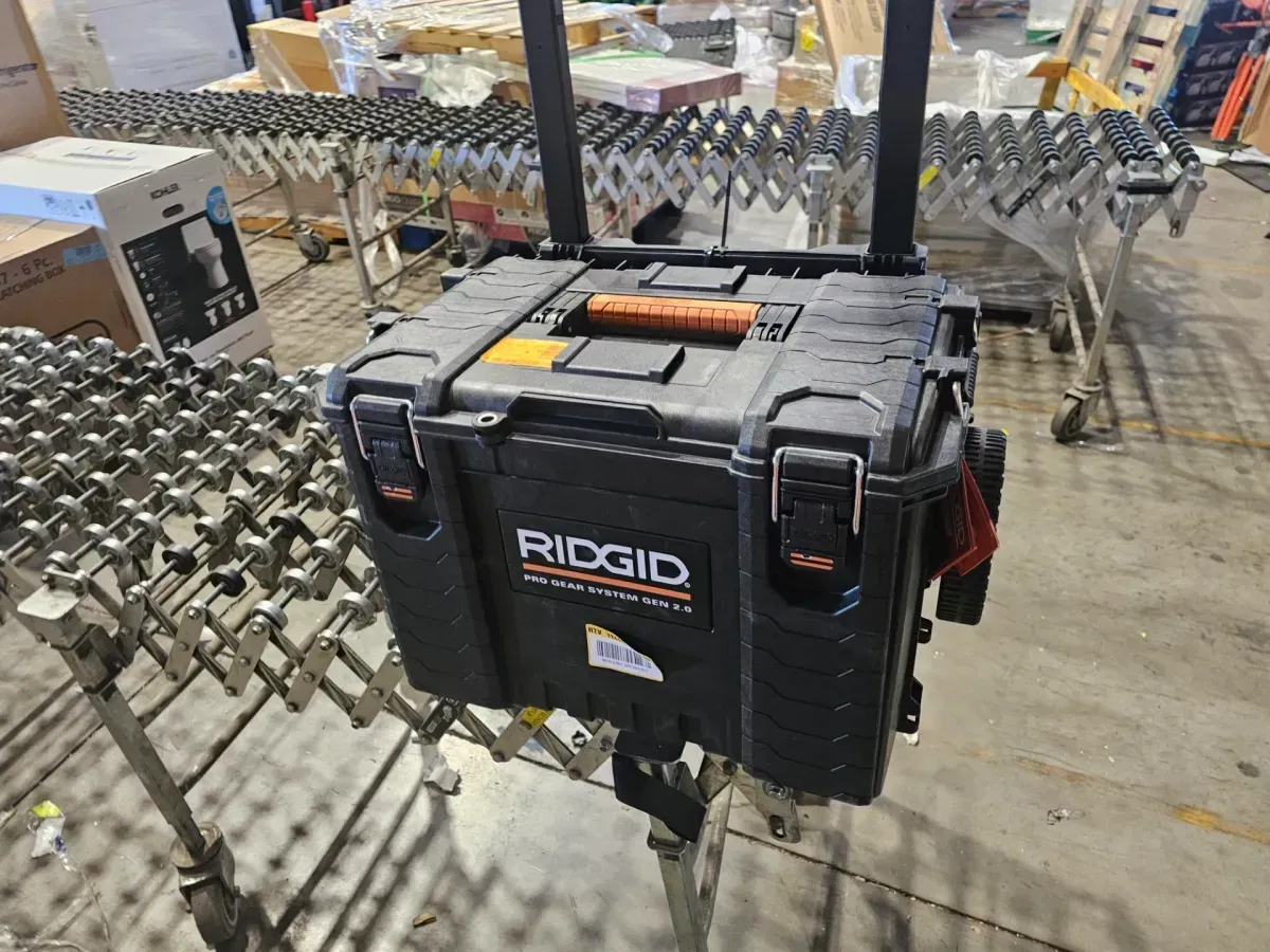 Pro Gear System Gen 2.0 Stackable 25 in All Terrain Rolling Tool Box with 9 in. Wheels - image 4