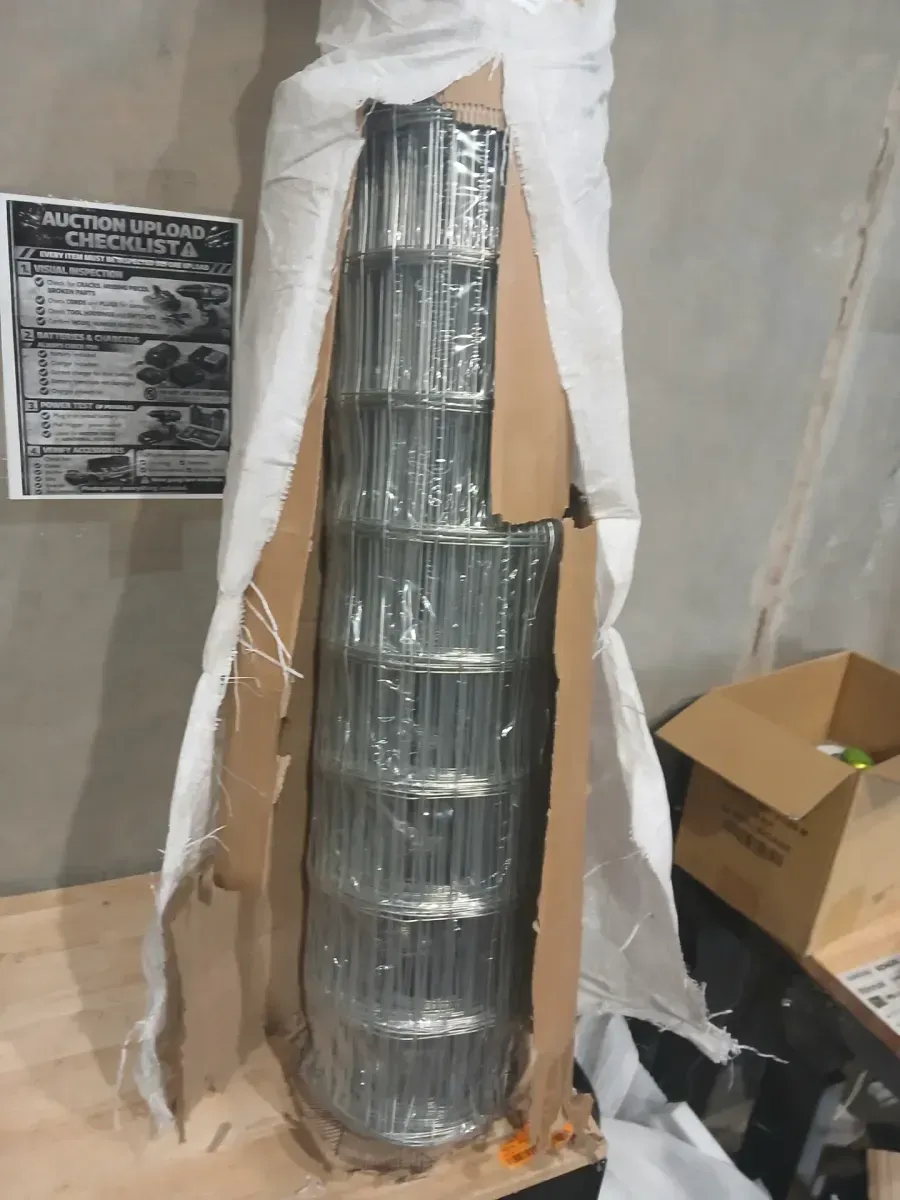 4 ft. x 100 ft. 16-Gauge Galvanized Welded Wire Fence with 4 in. x 4 in. Mesh - image 5