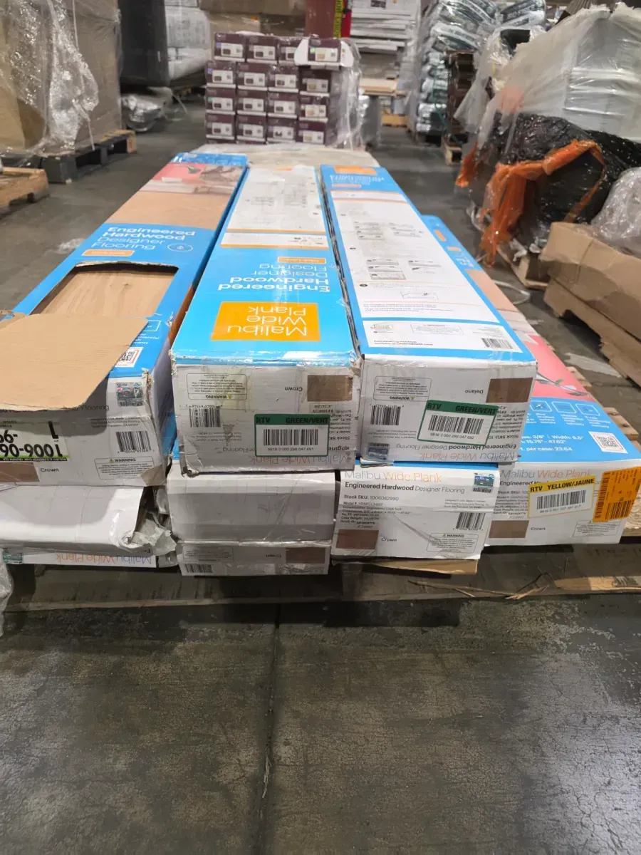 ***Pallet of 7 cases,165 sq/ft***Delano French Oak 3/8 in. T x 6.5 in. W Click Lock Wire Brushed Engineered Hardwood Flooring (23.6 sq. ft./case) - image 2