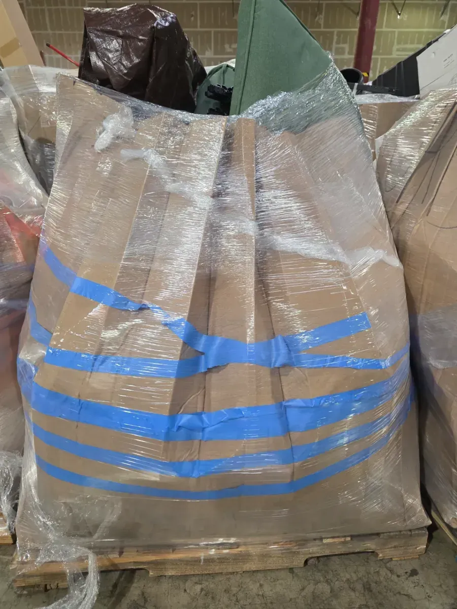 Outdoor Patio Furniture Set with Green Cushions - image 1