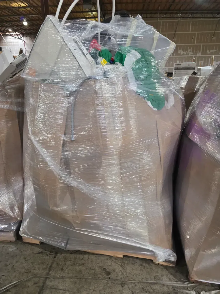 Pallet of Mixed Home Goods and Holiday Decor - image 1