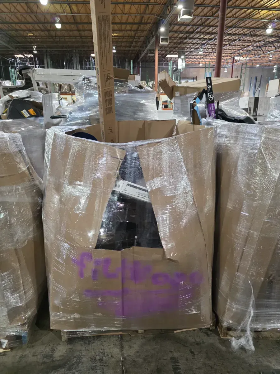 Mixed Merchandise Pallet - Electronics, Tools & Home Goods - image 1