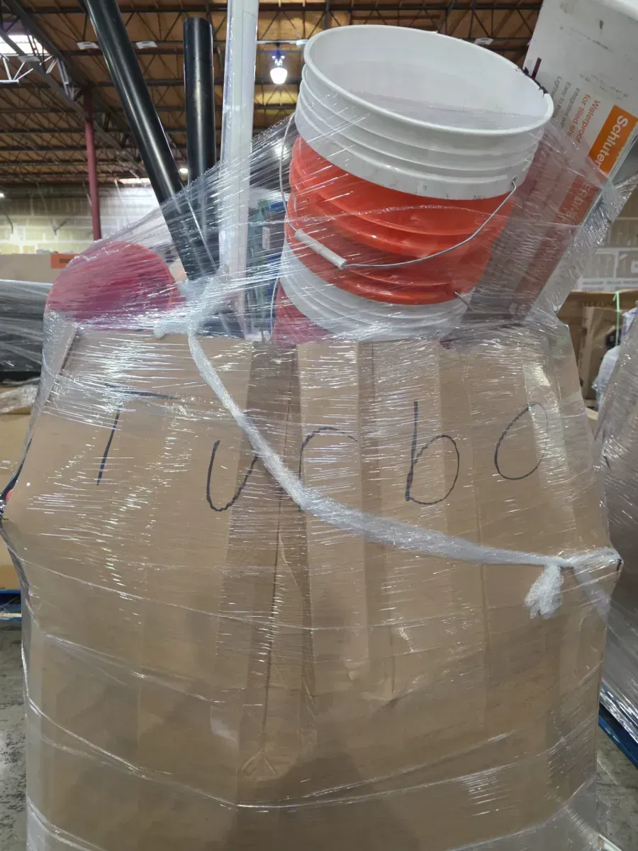 Pallet of Mixed Home & Garden Supplies - image 1