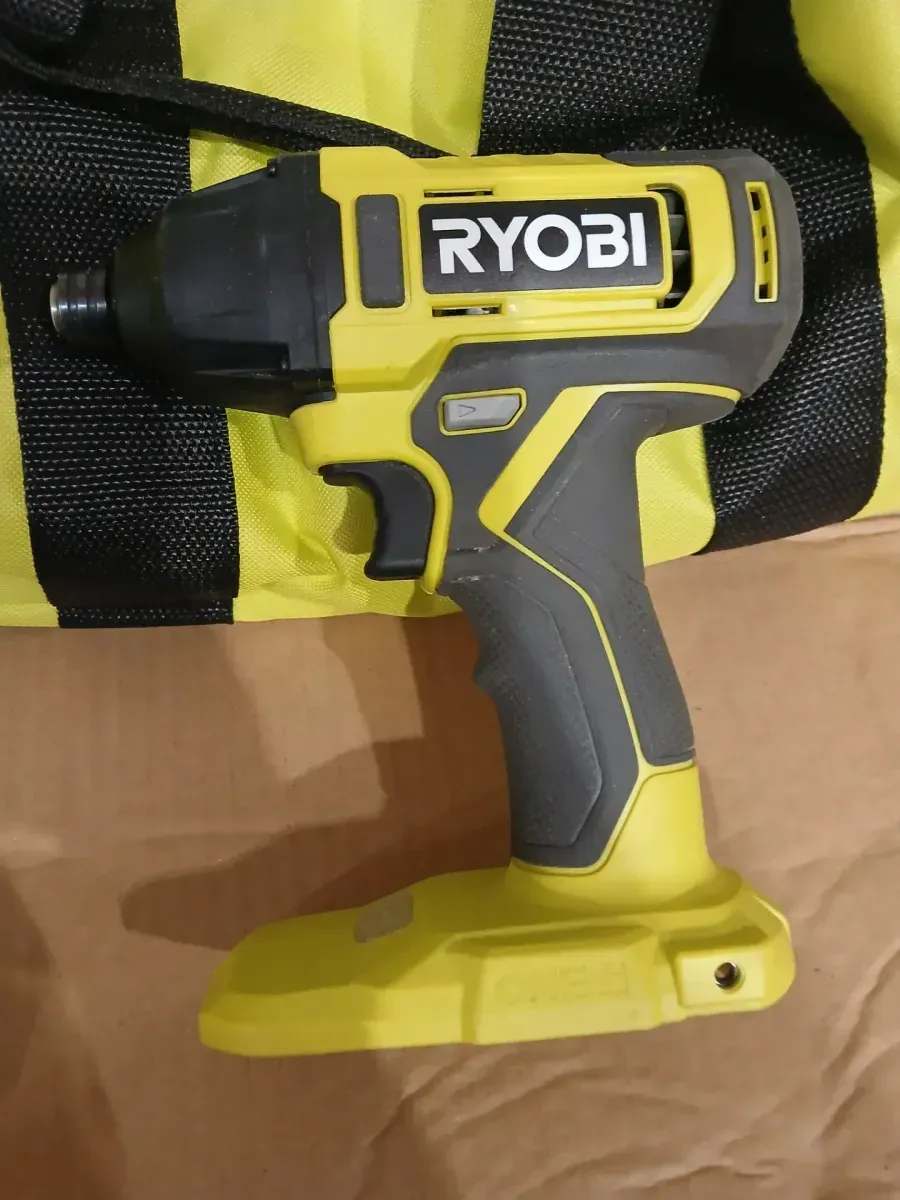 ONE+ 18V Cordless 6-Tool Combo Kit with 1.5 Ah Battery, 4.0 Ah Battery, and Charger - image 5