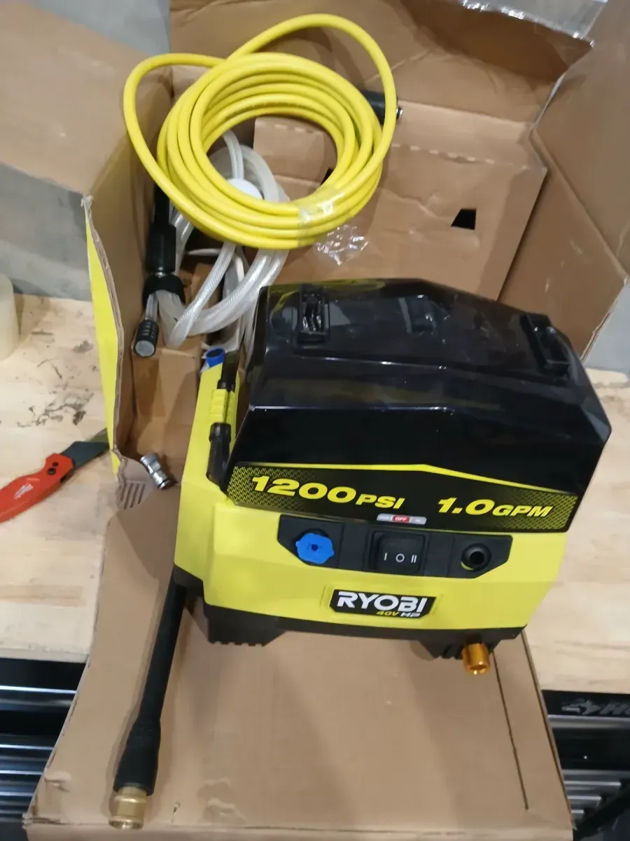 40V 1200 PSI 1.0 GPM Cordless Electric Cold Water Pressure Washer (Tool Only) - image 4