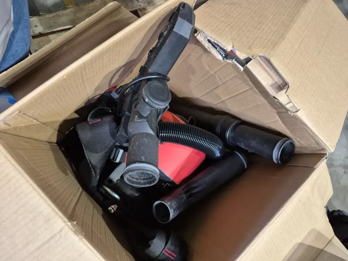 M18 FUEL 18-Volt Lithium-Ion Brushless Red HEPA Multisurface 1 Gal. Cordless 3-in-1 Backpack Vacuum (Vacuum-Only) - image 5