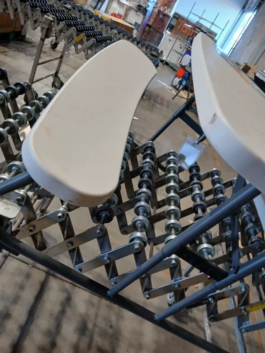 Kid's Folding Picnic Table - image 4