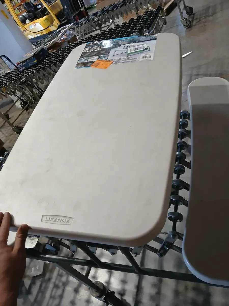 Kid's Folding Picnic Table - image 2