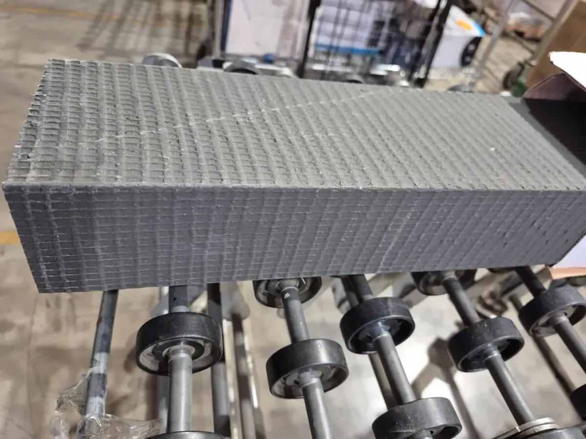 Watershield Shower System 48 in. x 4.5 in. x 3 in. XPS Waterproof Shower Curb - image 4