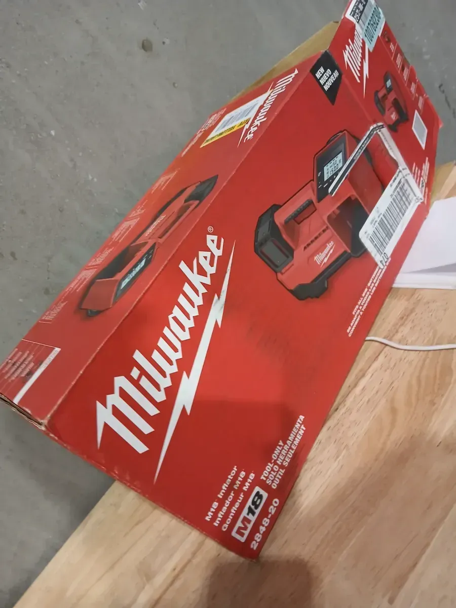 M18 18-Volt Lithium-Ion Cordless Electric Portable Inflator (Tool-Only) - image 2