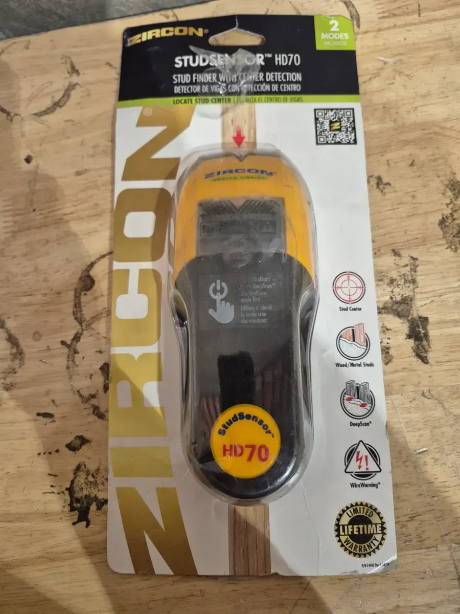 StudSensor HD70 Stud Finder - image 2