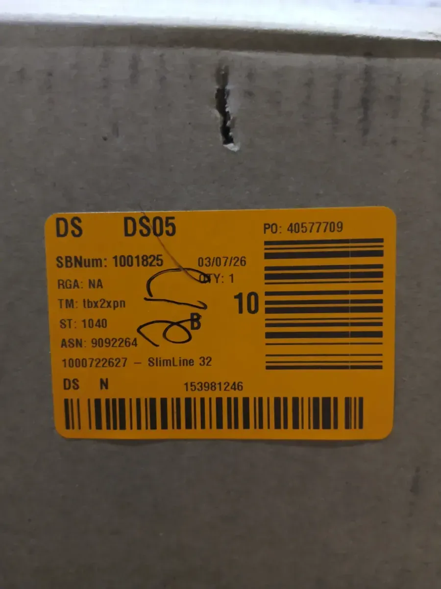 SlimLine 36 in. x 36 in. Single Threshold Alcove Shower Pan Base in White with Center Drain - image 6