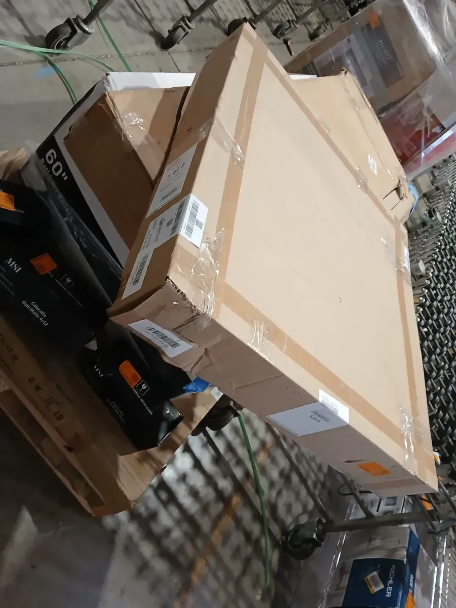 SlimLine 36 in. x 36 in. Single Threshold Alcove Shower Pan Base in White with Center Drain - image 2