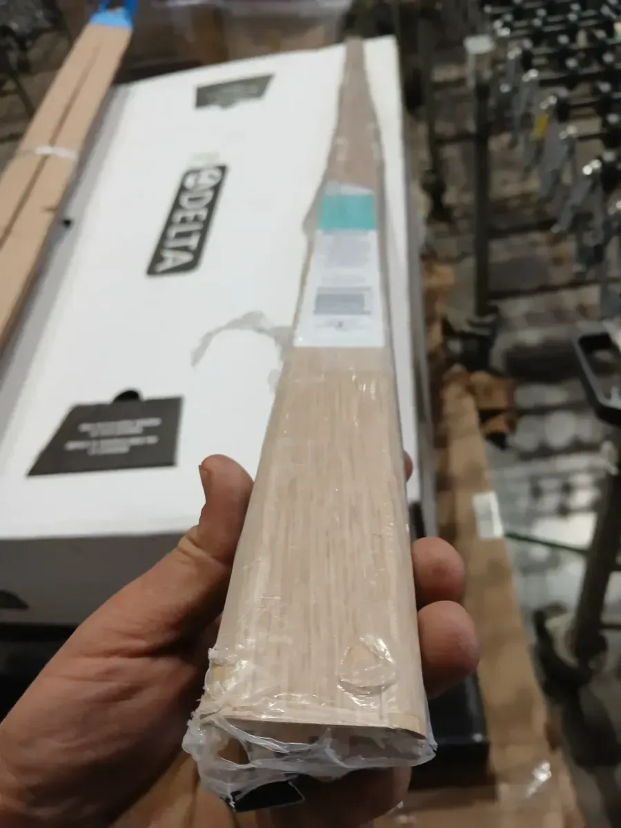 ***pack of 4*** Lakeside 0.31 in. T x 2 in. W x 78.7 in. L Vinyl 4-in-1 Molding - image 4