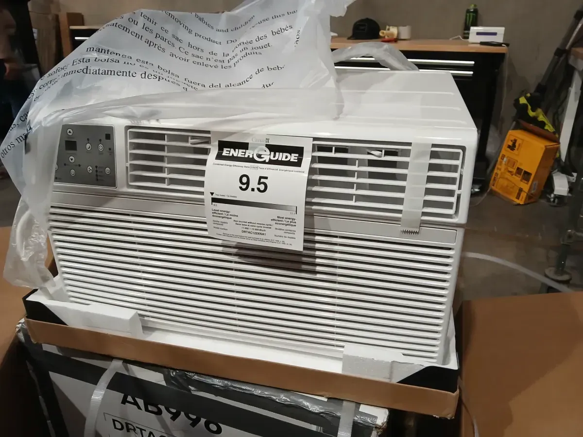 12,000 BTU 230-Volt Through-the-Wall Air Conditioner Cools 550 sq. Ft. with remote in White - image 3