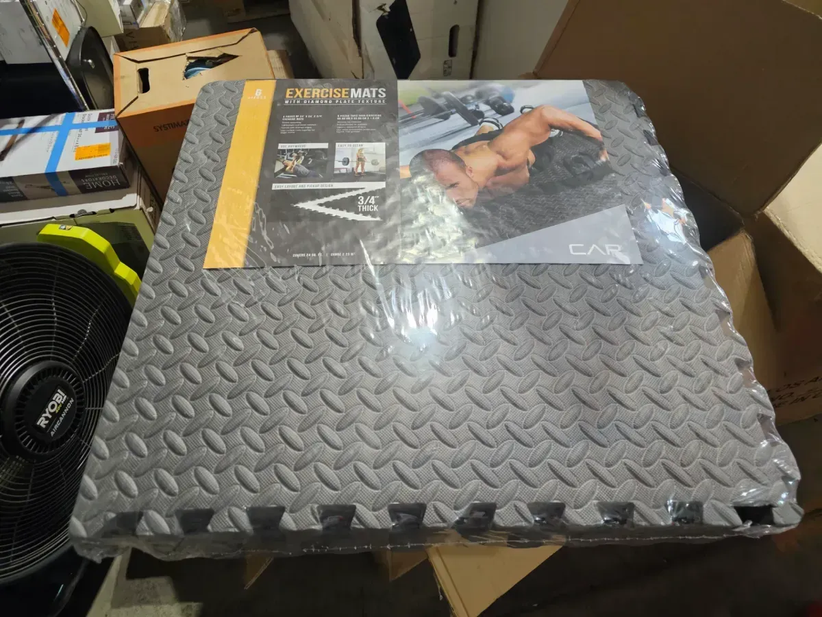 CAP exercise mats with diamond plate texture  - image 3